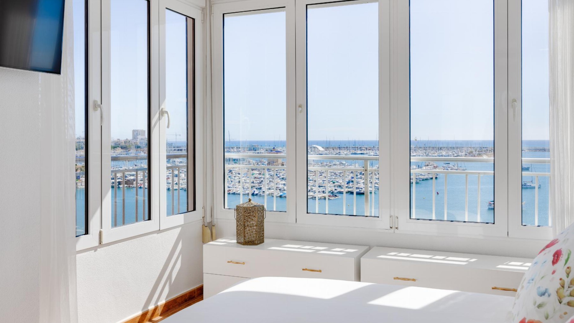 Revente - Appartement -
Torrevieja - Playa Acequion