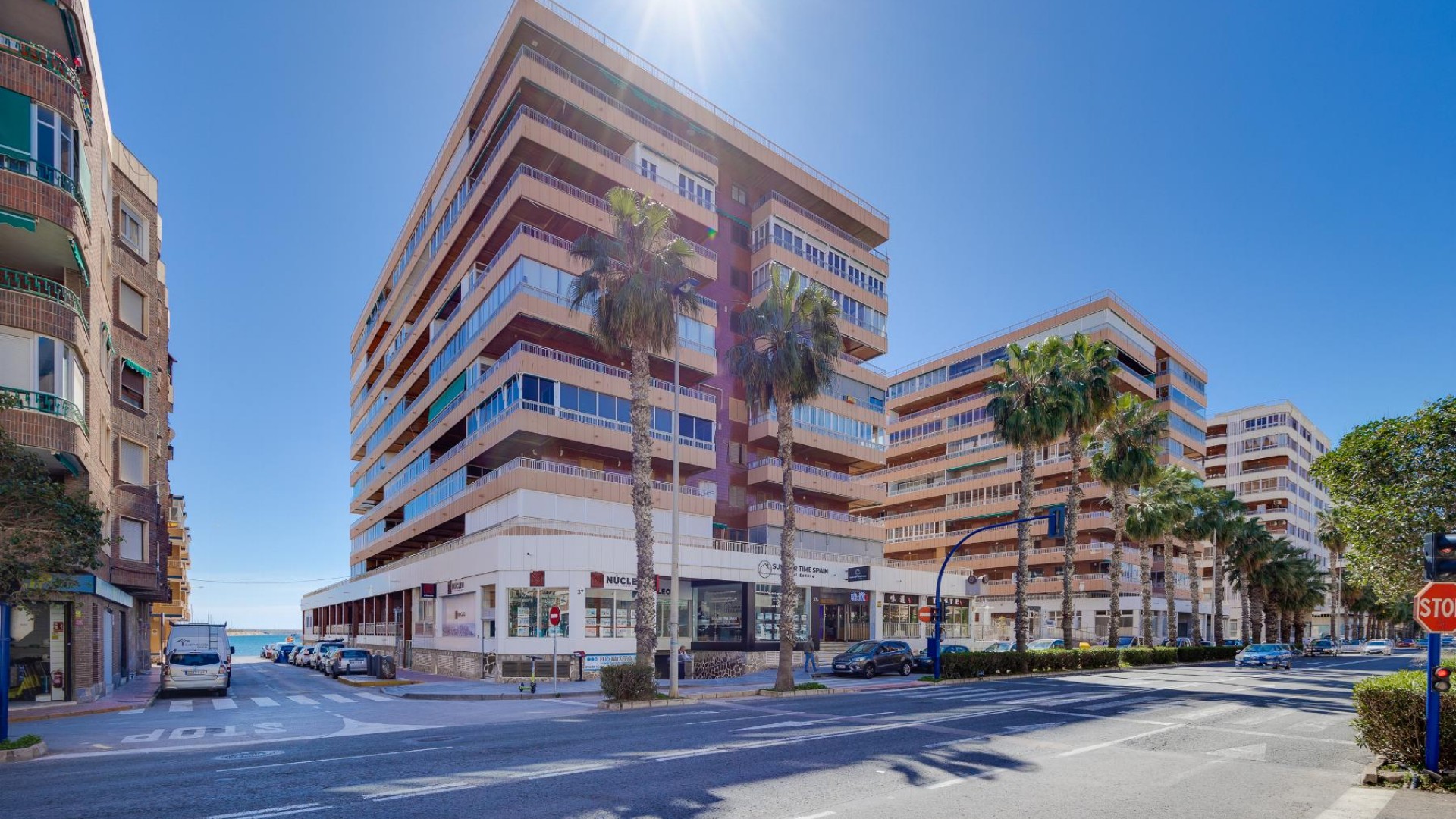 Revente - Appartement -
Torrevieja - Playa Acequion