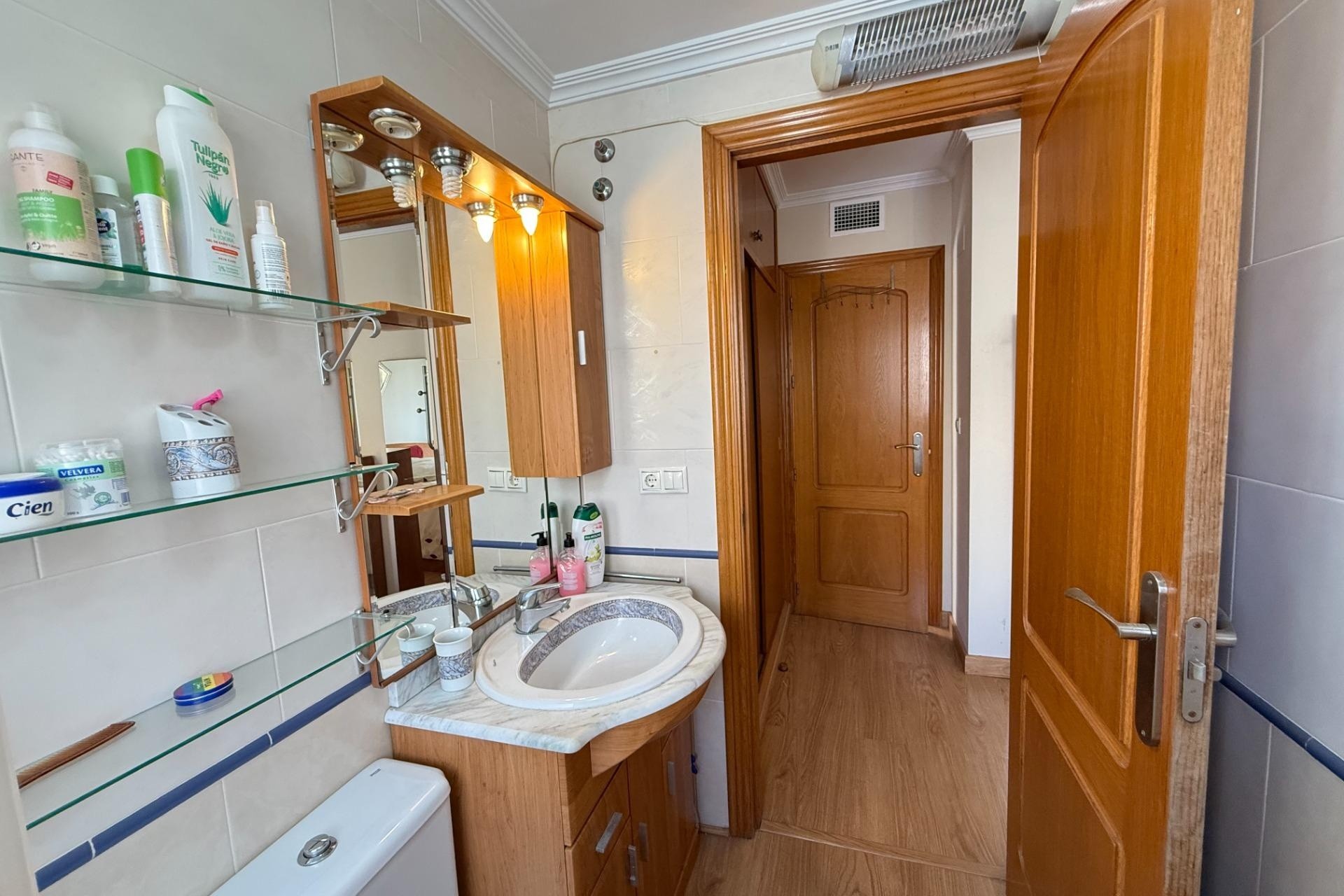Revente - Appartement -
Torrevieja - Playa de los Locos