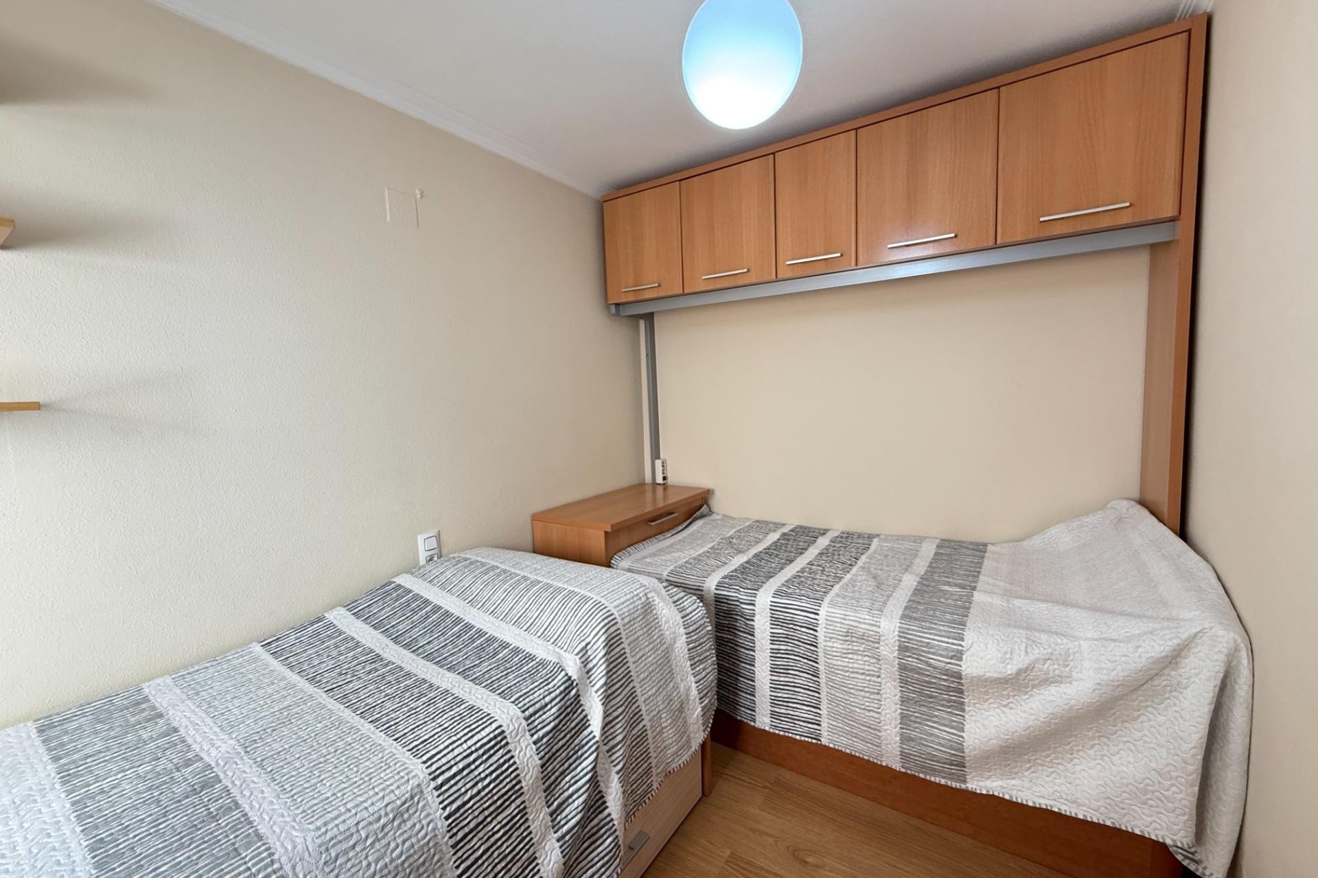 Revente - Appartement -
Torrevieja - Playa de los Locos