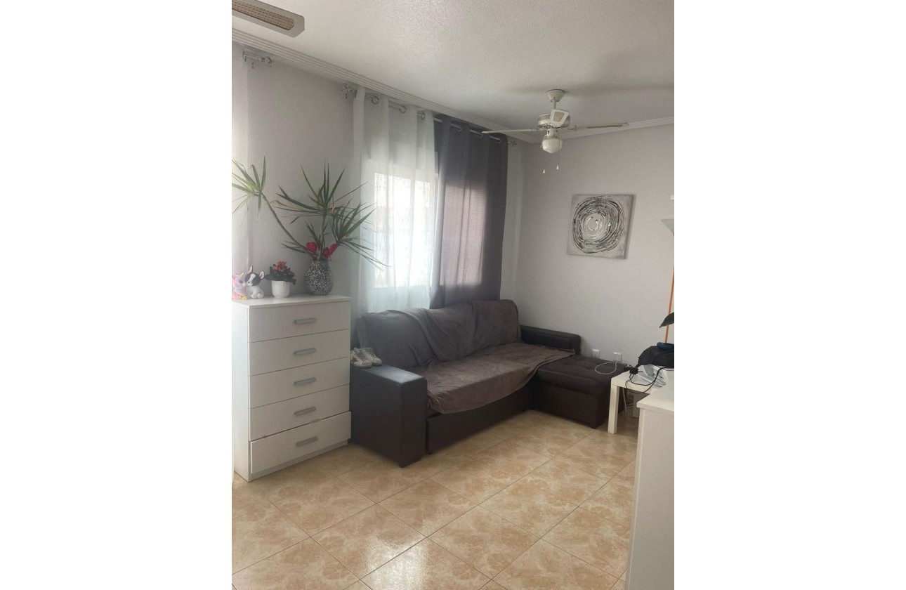 Revente - Appartement -
Torrevieja - Playa de los Locos