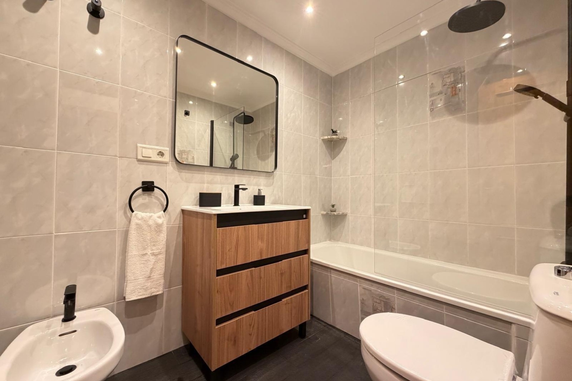 Revente - Appartement -
Torrevieja - Playa de los Locos