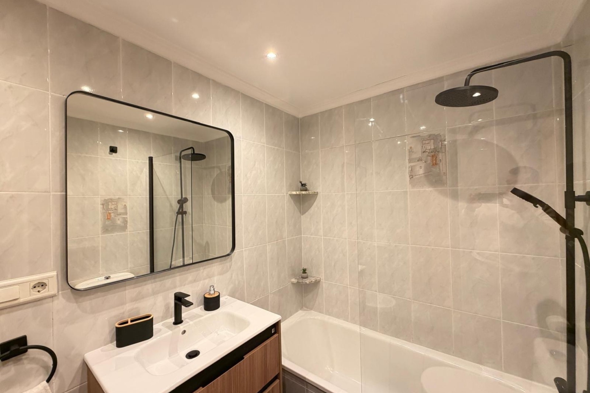 Revente - Appartement -
Torrevieja - Playa de los Locos