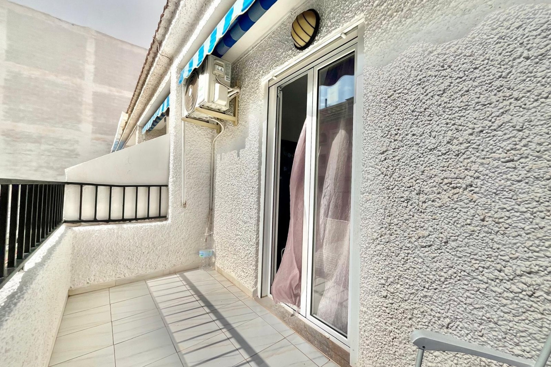 Revente - Appartement -
Torrevieja - Playa de los Locos