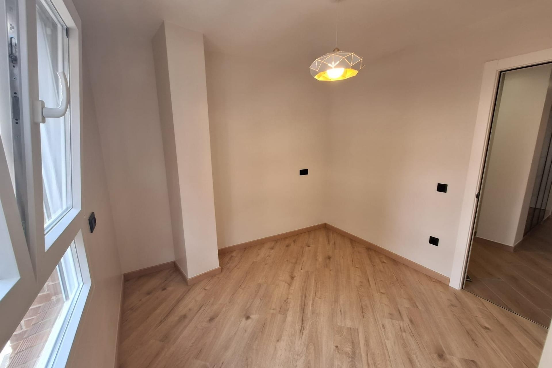 Revente - Appartement -
Torrevieja - Playa de los Locos