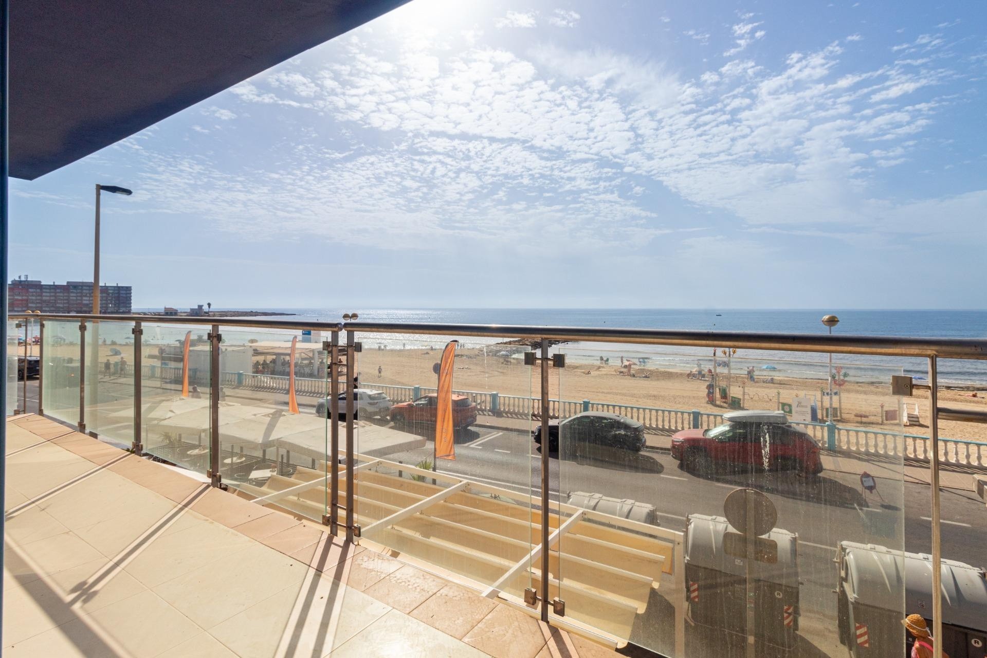 Revente - Appartement -
Torrevieja - Playa de los Locos
