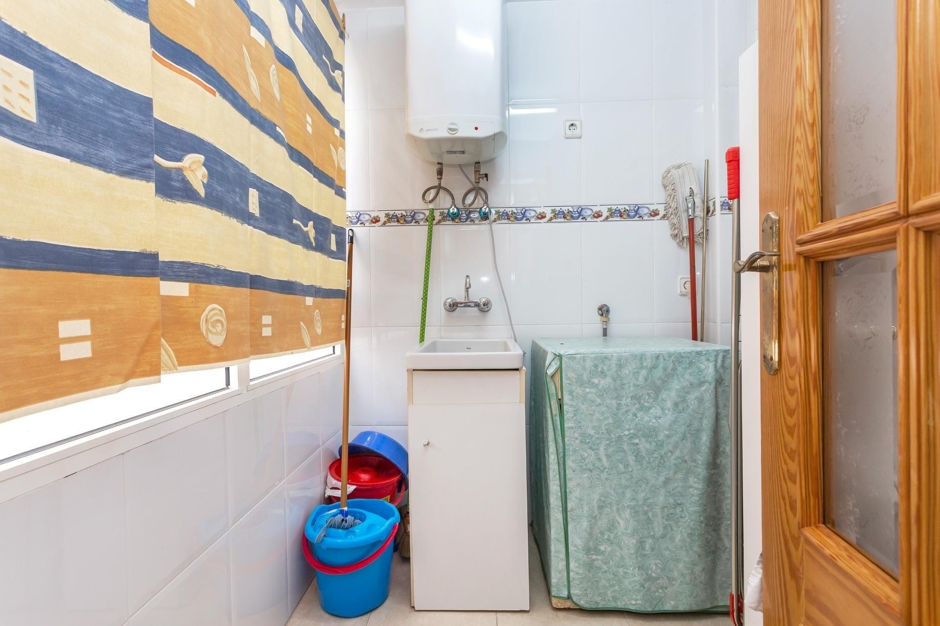 Revente - Appartement -
Torrevieja - Playa de los Locos