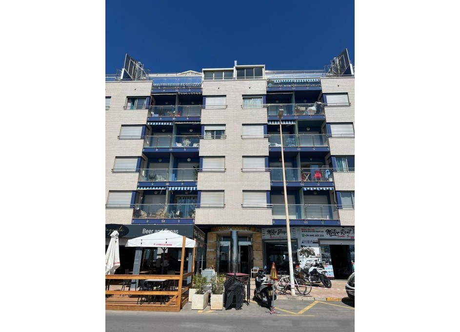Revente - Appartement -
Torrevieja - Playa de los Locos