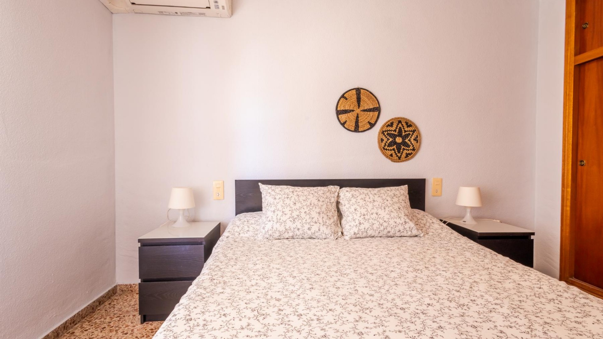 Revente - Appartement -
Torrevieja - Playa de los Naufragos