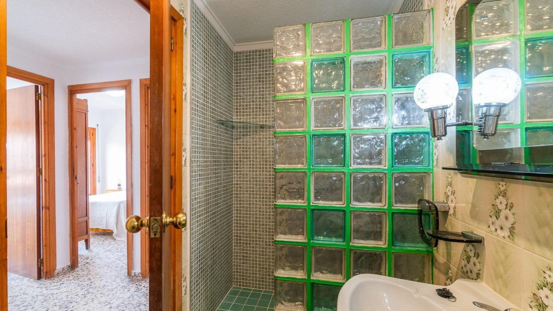 Revente - Appartement -
Torrevieja - Playa de los Naufragos