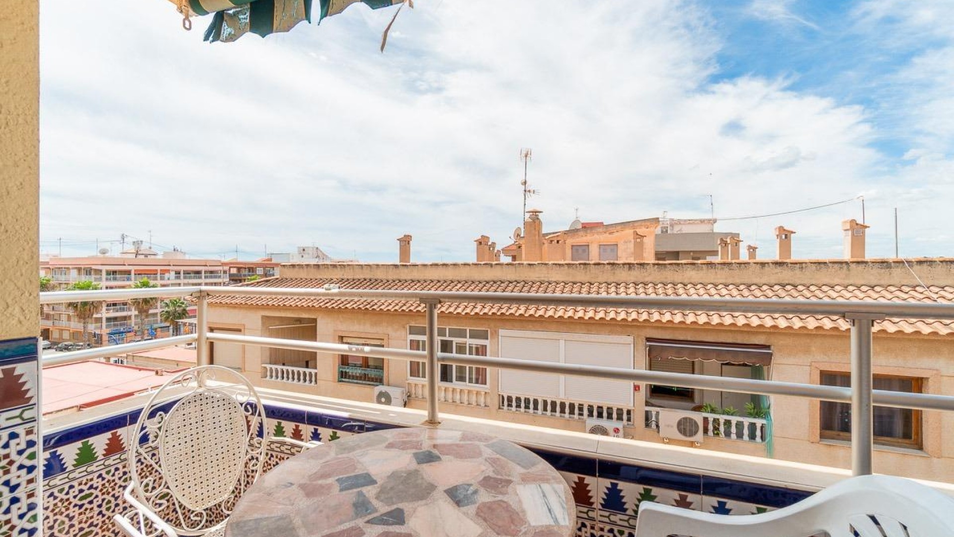 Revente - Appartement -
Torrevieja - Playa de los Naufragos