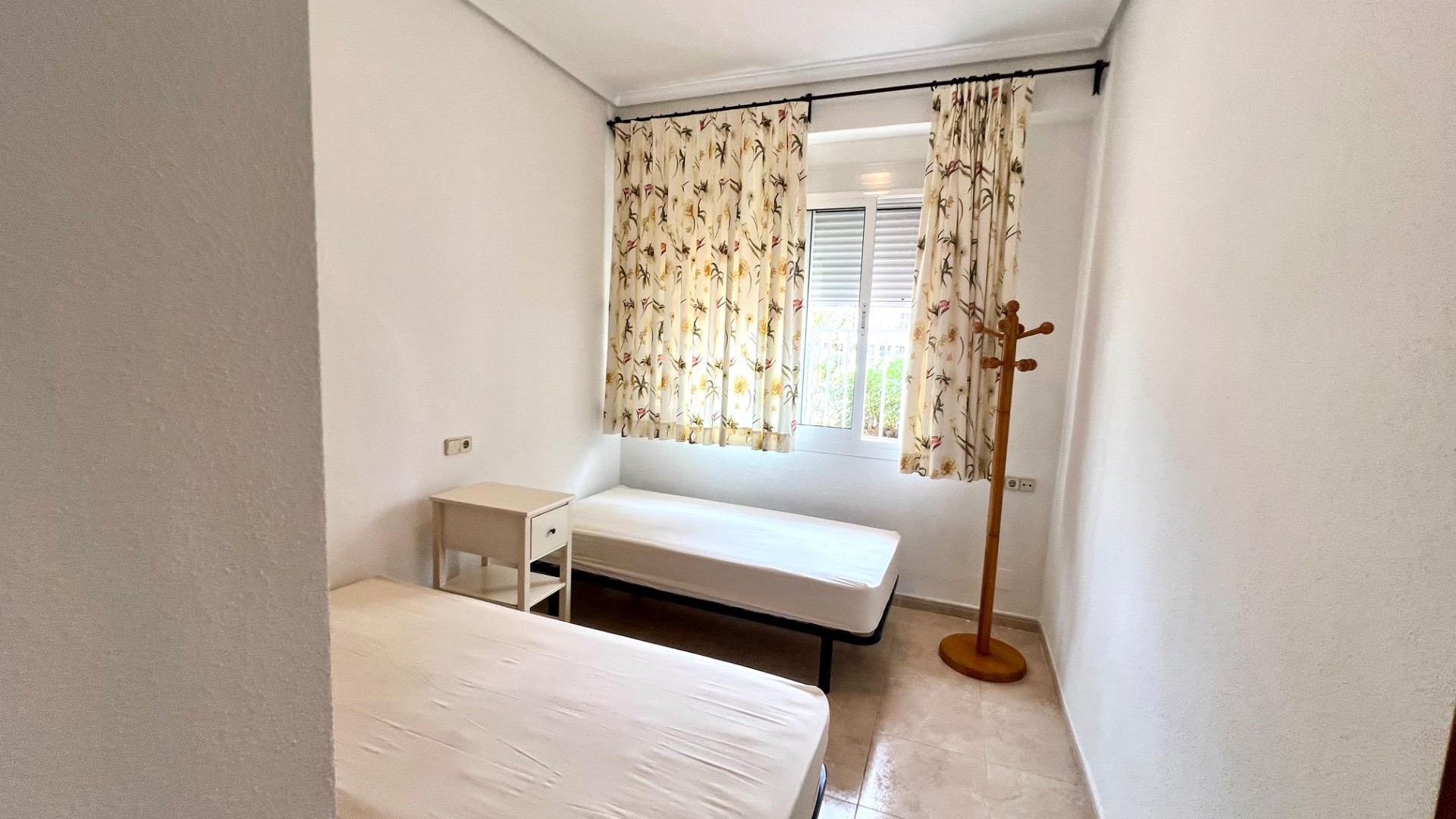Revente - Appartement -
Torrevieja - Playa de los Naufragos