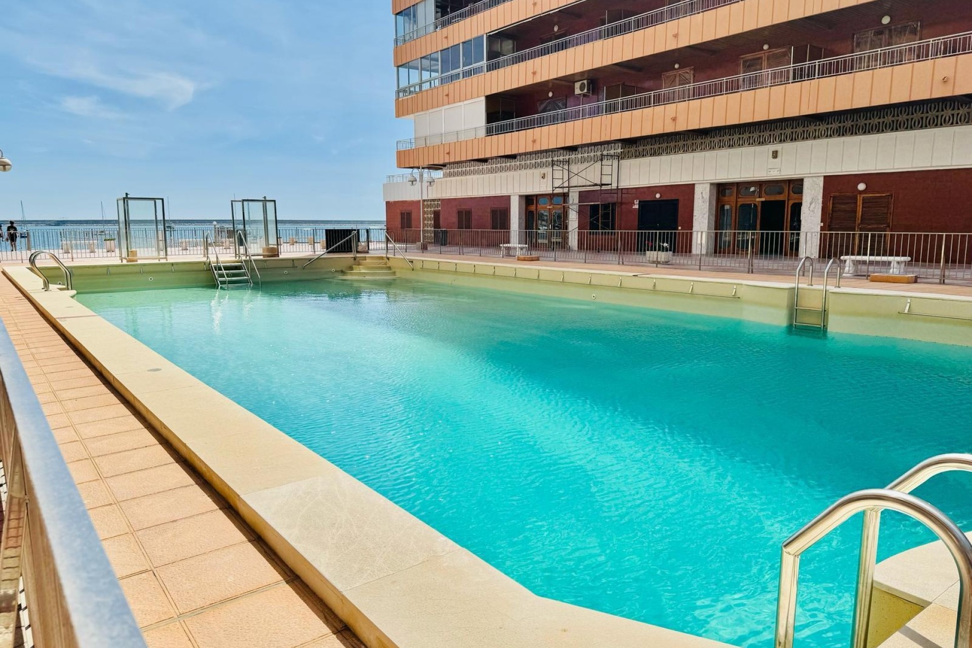 Revente - Appartement -
Torrevieja - Playa del Acequión