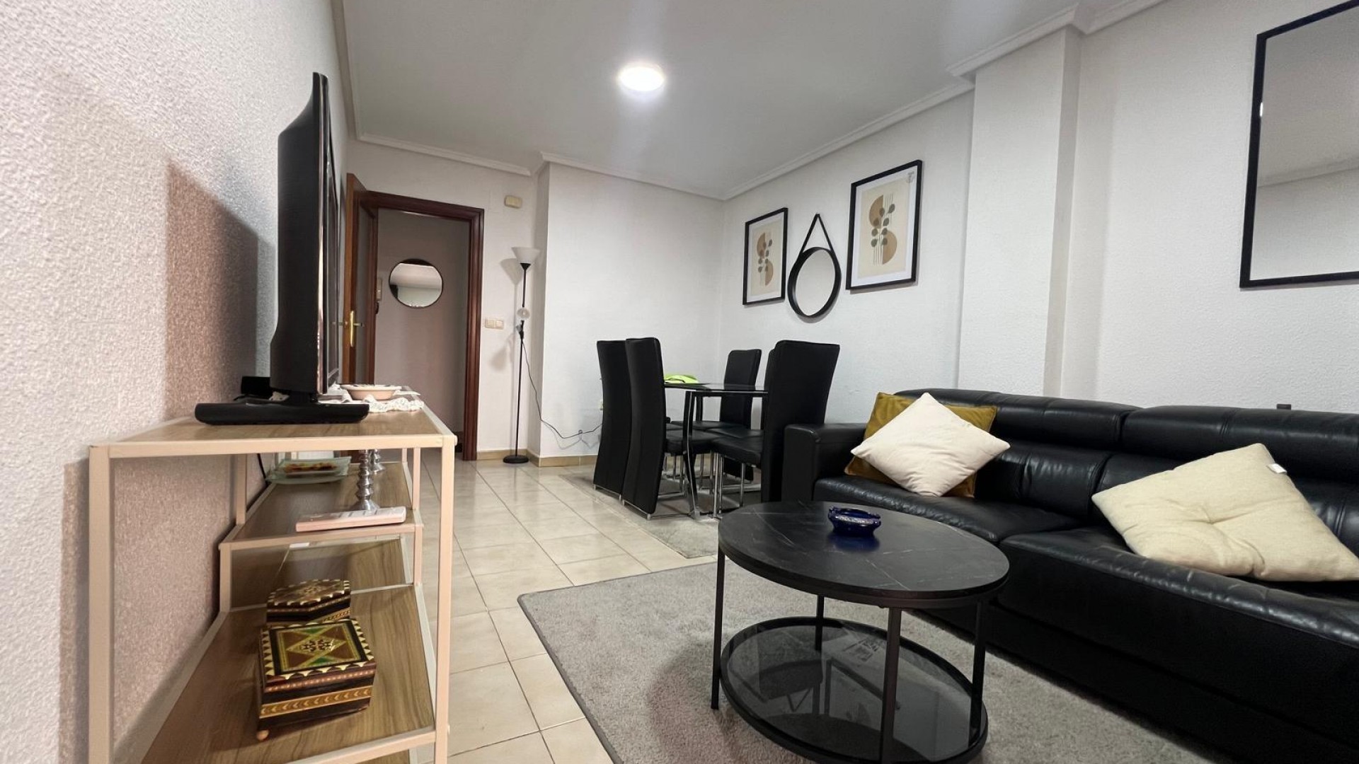 Revente - Appartement -
Torrevieja - Playa del cura