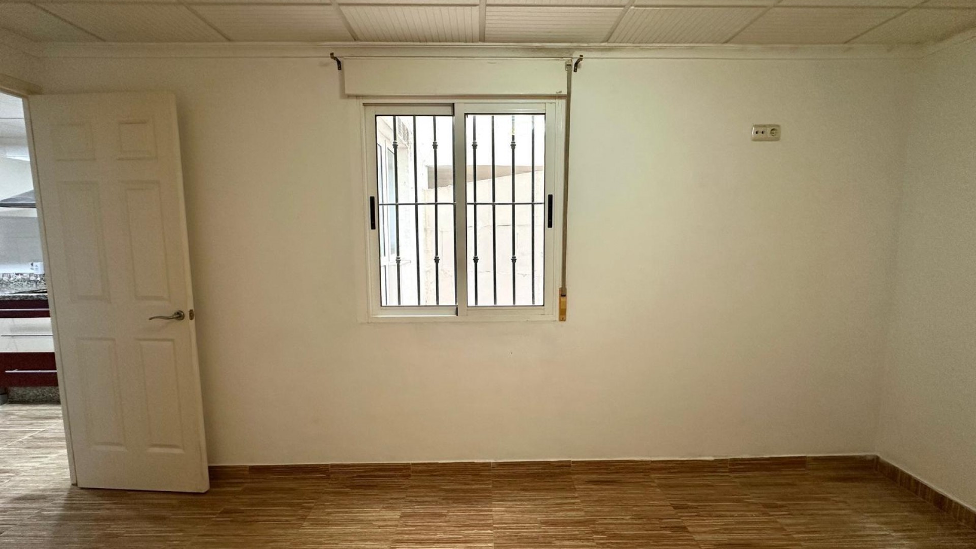 Revente - Appartement -
Torrevieja - Playa del cura