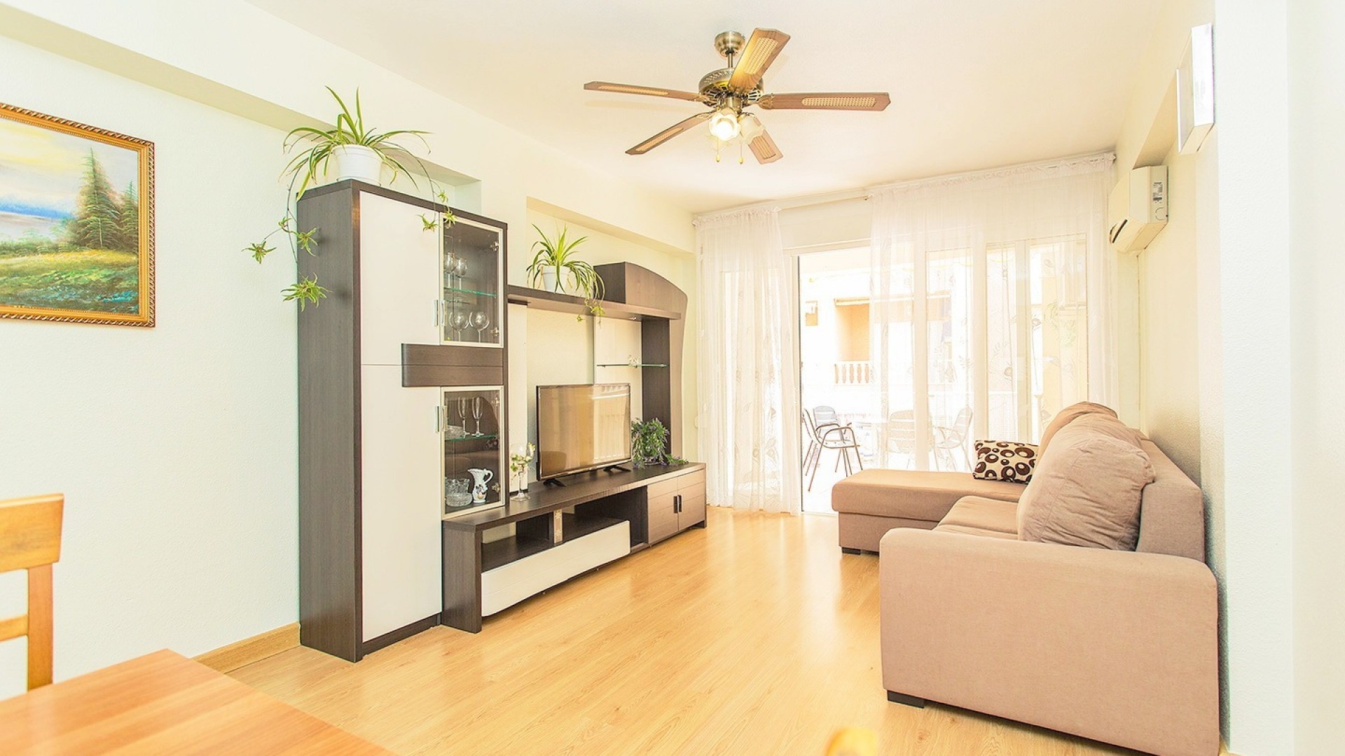 Revente - Appartement -
Torrevieja - Playa del cura