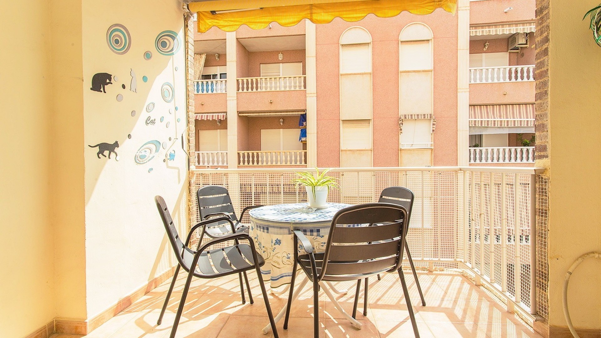 Revente - Appartement -
Torrevieja - Playa del cura