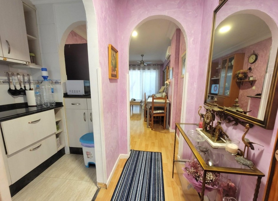 Revente - Appartement -
Torrevieja - Playa del Cura