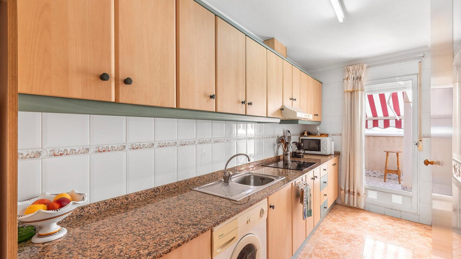 Revente - Appartement -
Torrevieja - Playa del cura