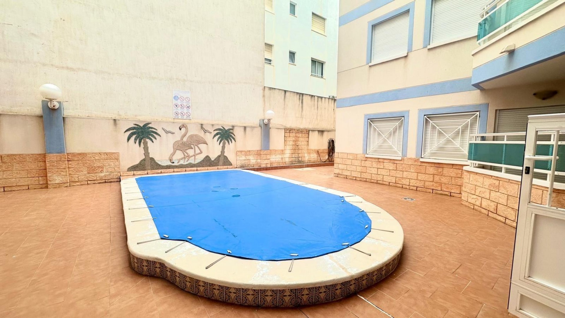Revente - Appartement -
Torrevieja - Playa del cura