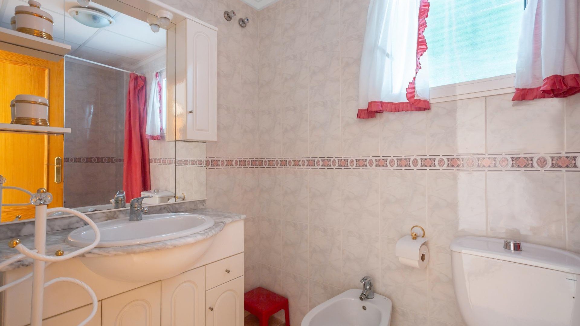 Revente - Appartement -
Torrevieja - Playa del cura