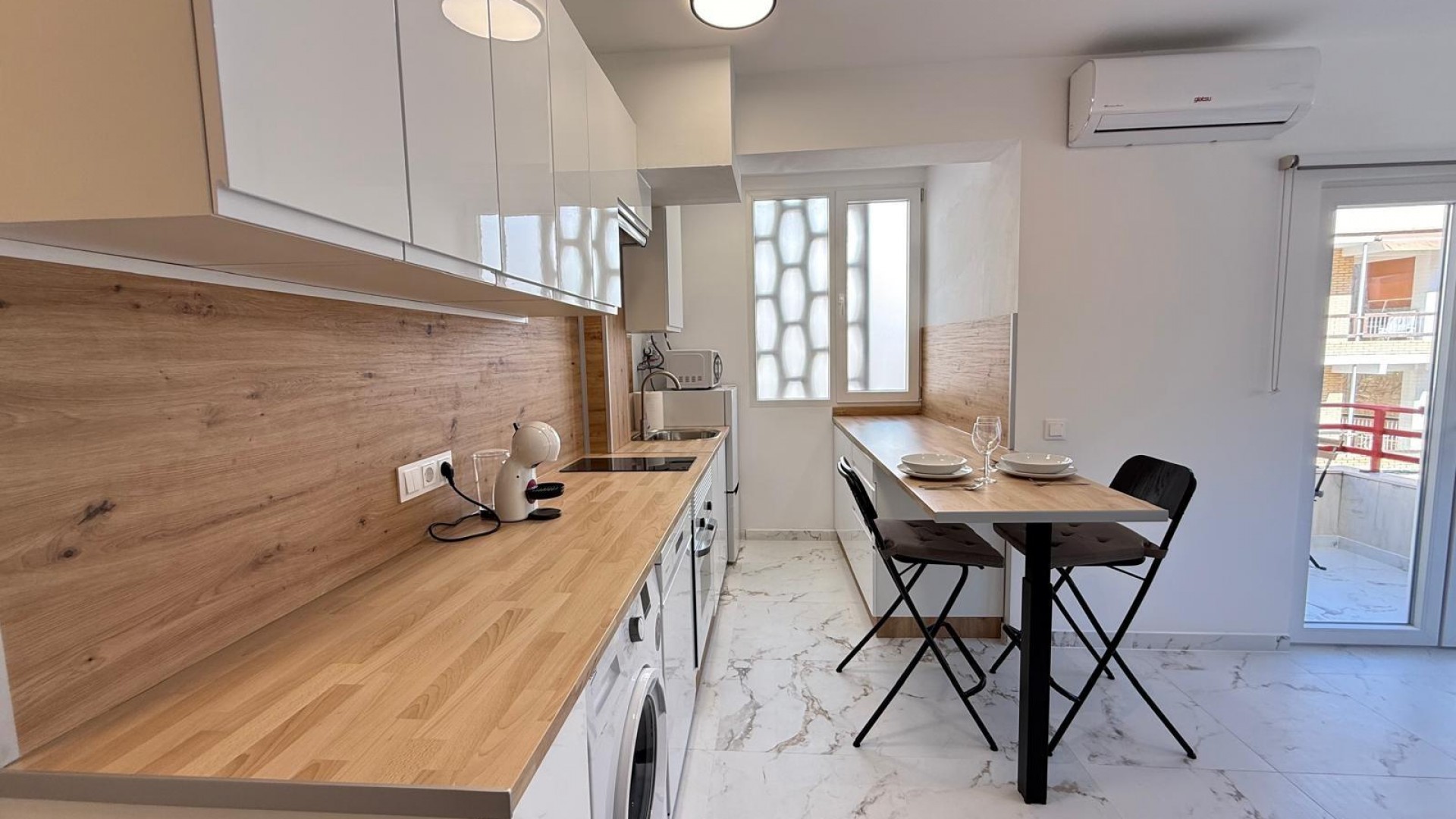 Revente - Appartement -
Torrevieja - Playa del Cura