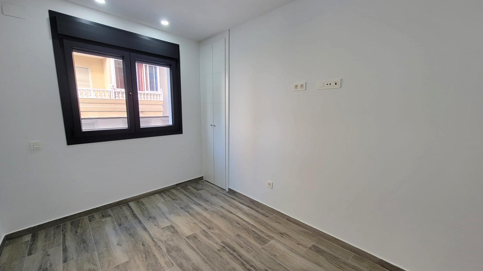 Revente - Appartement -
Torrevieja - Playa del Cura