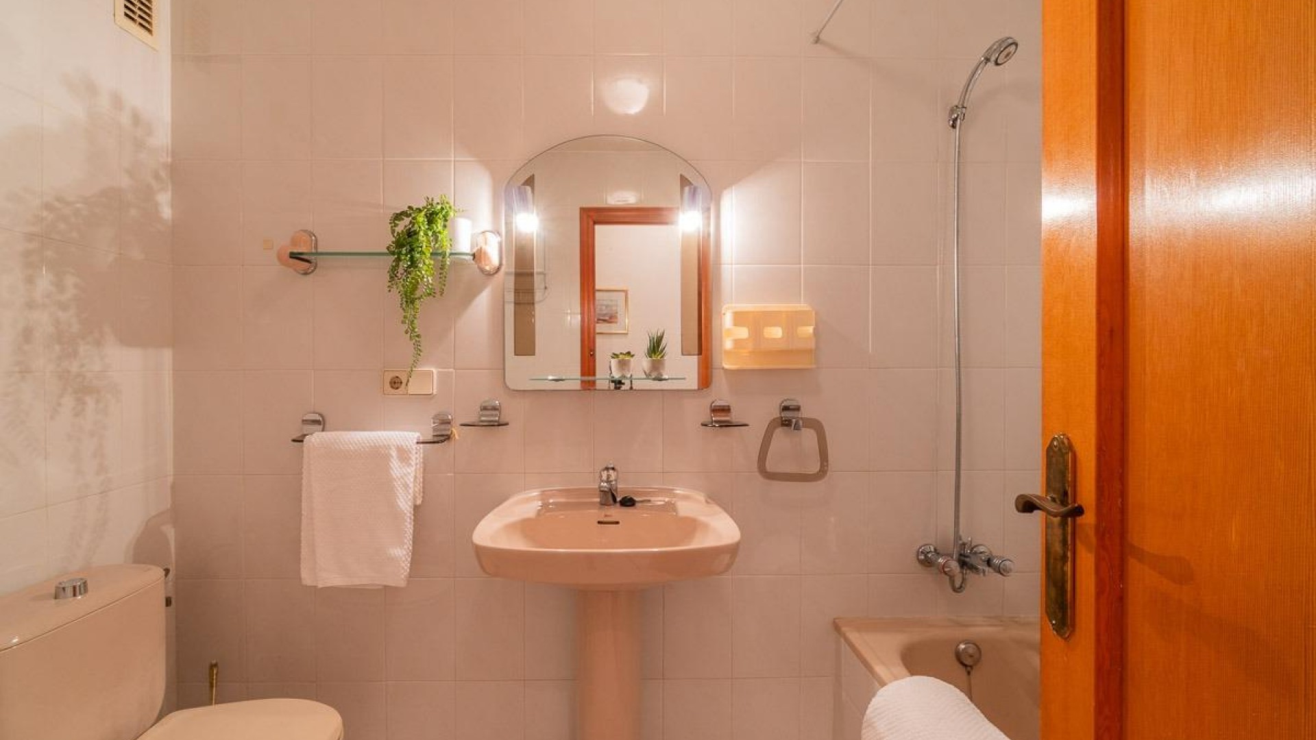 Revente - Appartement -
Torrevieja - Playa del cura