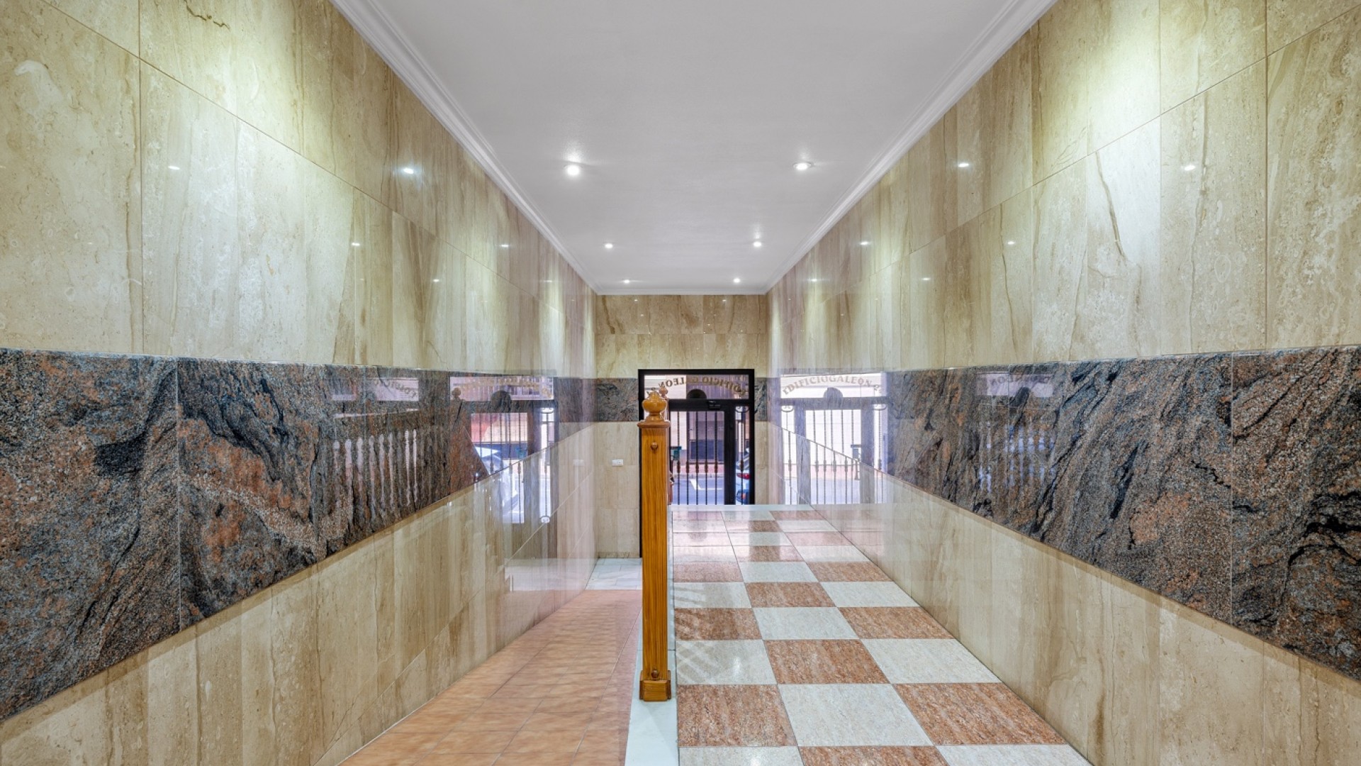 Revente - Appartement -
Torrevieja - Playa del Cura