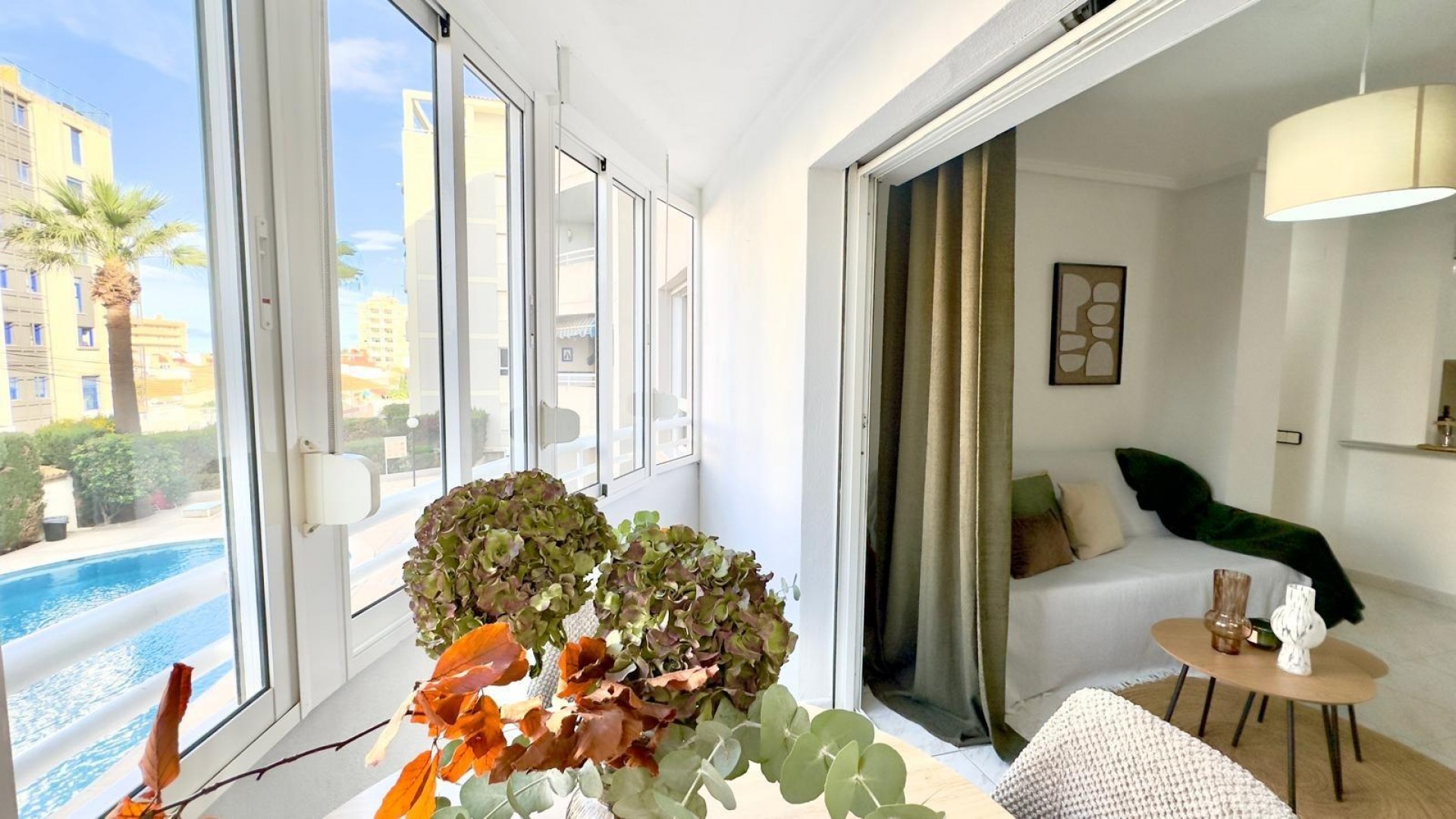 Revente - Appartement -
Torrevieja - Playa del cura