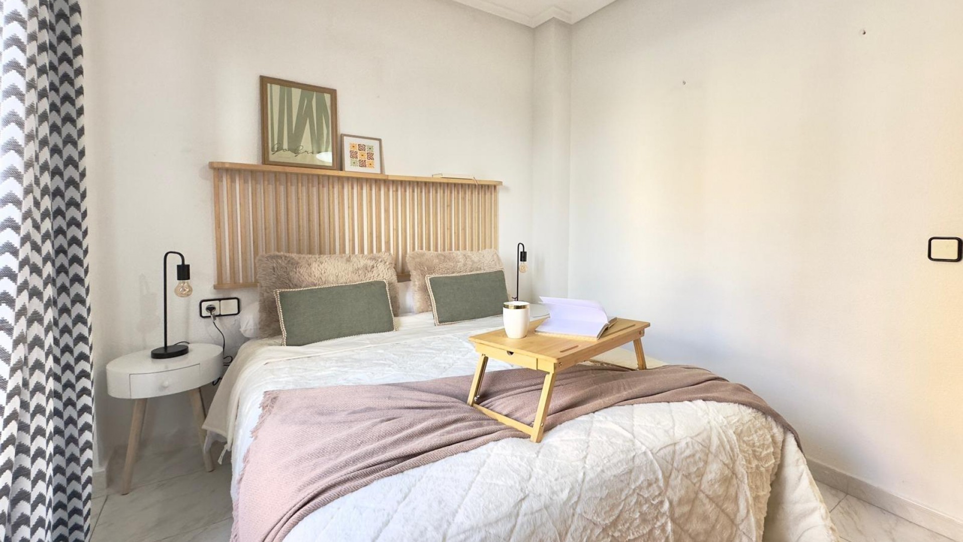 Revente - Appartement -
Torrevieja - Playa del cura