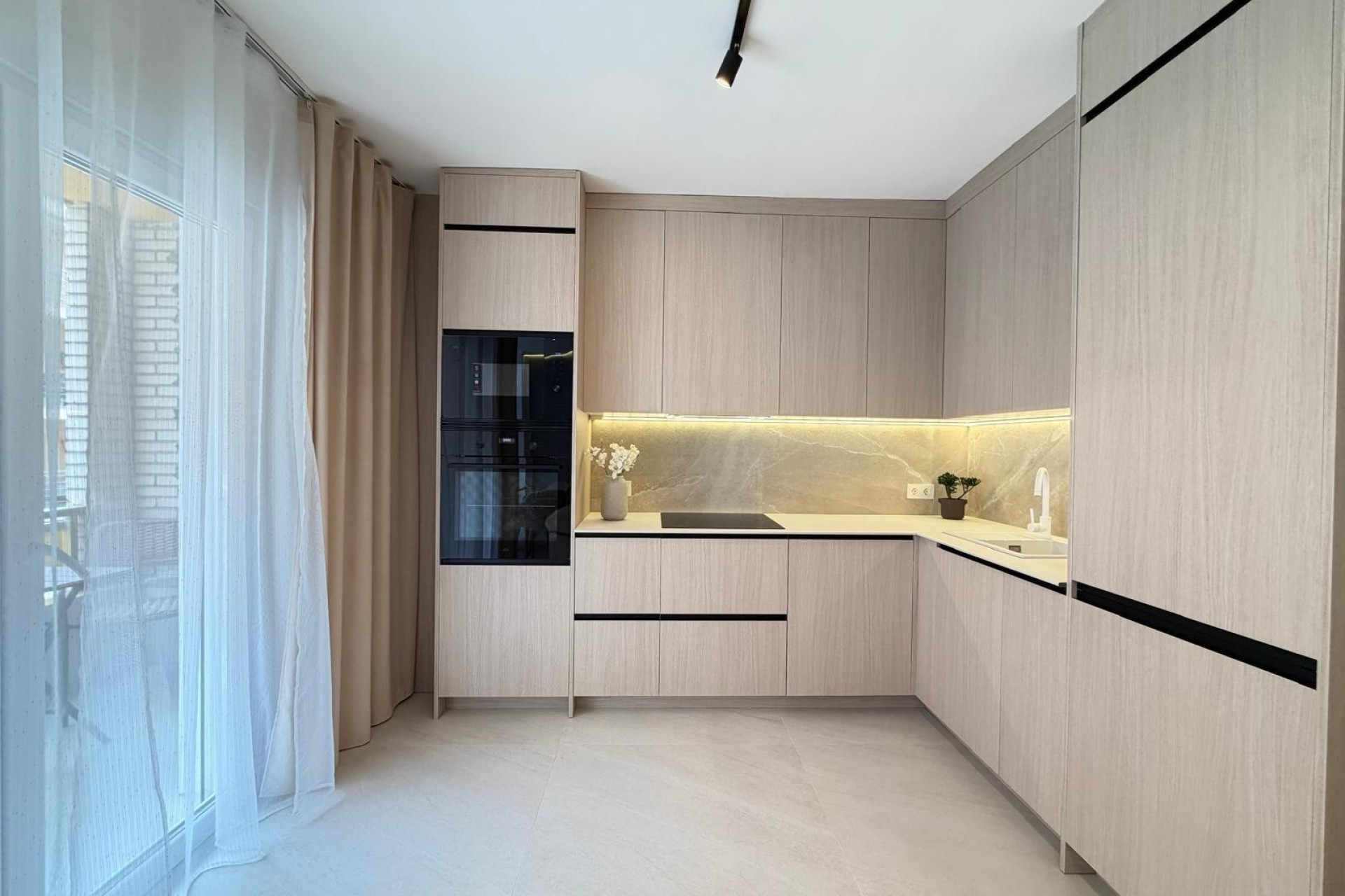 Revente - Appartement -
Torrevieja - Playa del Cura