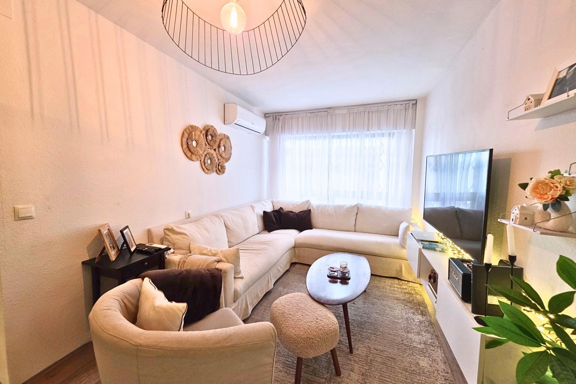 Revente - Appartement -
Torrevieja - Playa del Cura