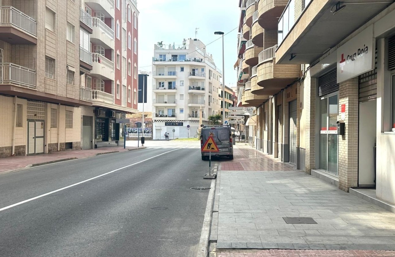 Revente - Appartement -
Torrevieja - Playa del Cura