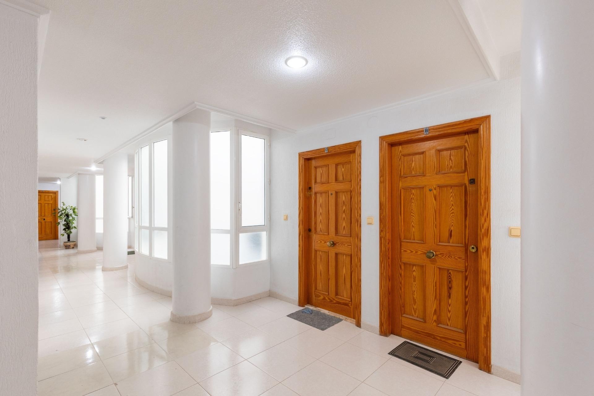 Revente - Appartement -
Torrevieja - Playa del Cura