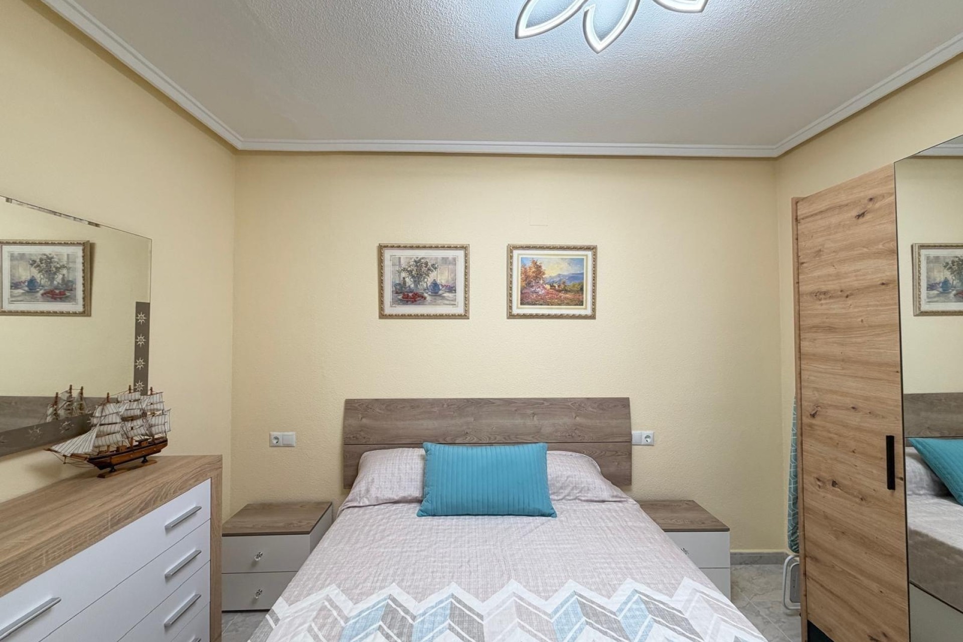 Revente - Appartement -
Torrevieja - Playa del Cura