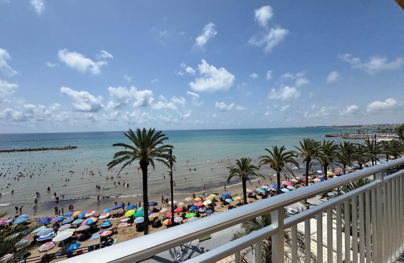 Revente - Appartement -
Torrevieja - Playa del Cura