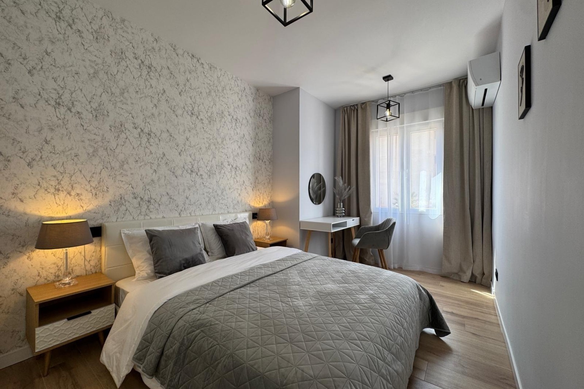 Revente - Appartement -
Torrevieja - Playa del Cura
