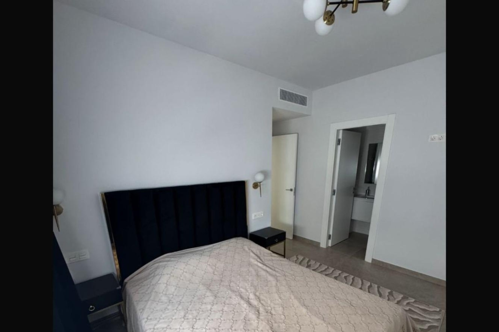 Revente - Appartement -
Torrevieja - Playa del Cura
