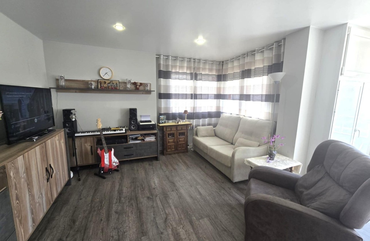 Revente - Appartement -
Torrevieja - Playa del Cura