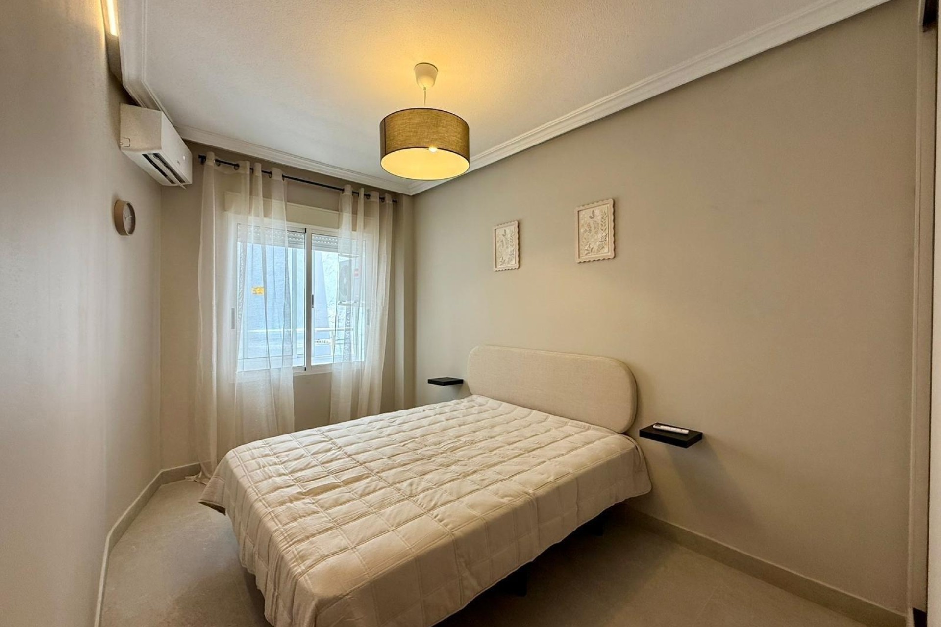 Revente - Appartement -
Torrevieja - Playa del Cura