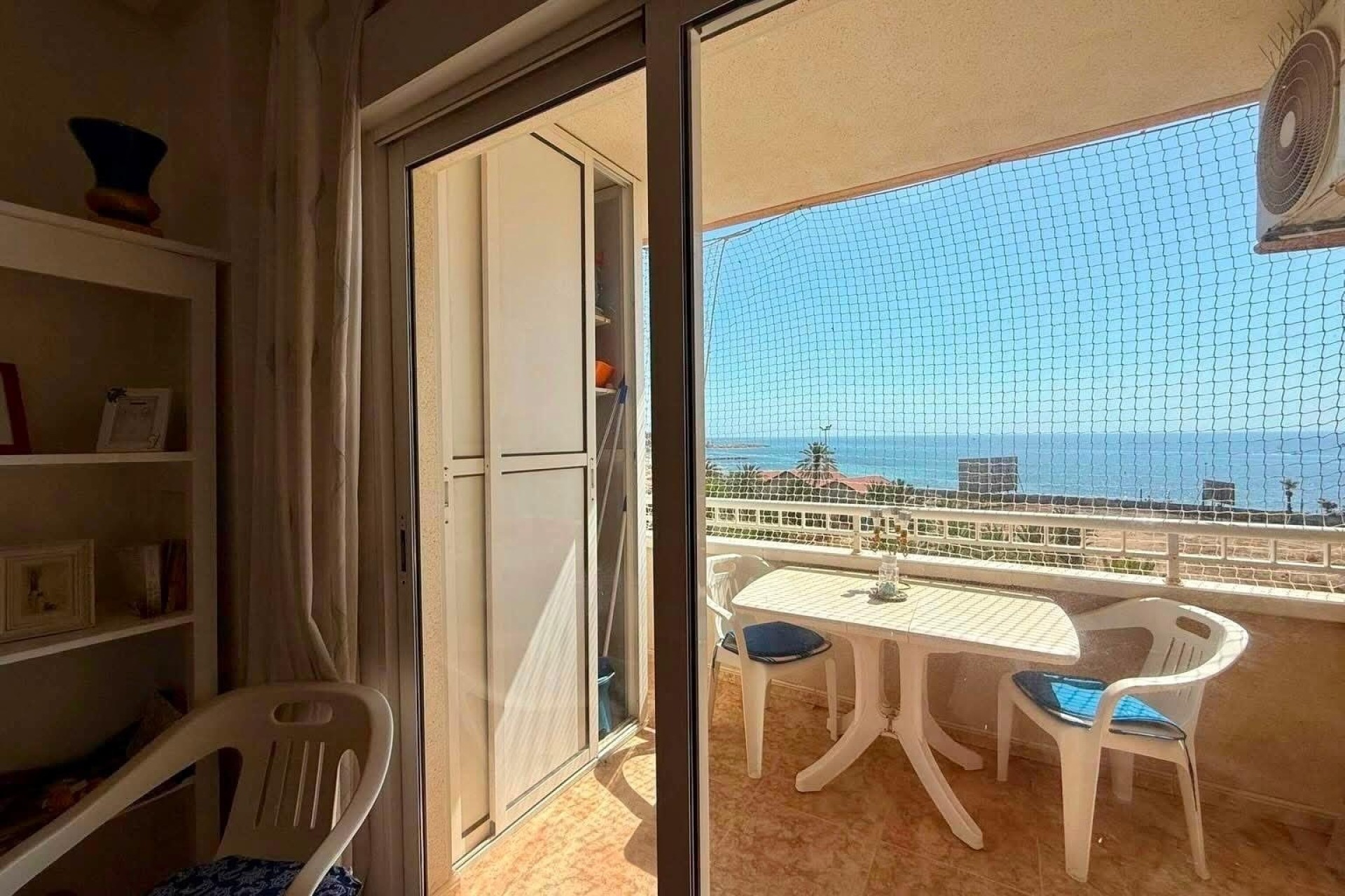 Revente - Appartement -
Torrevieja - Playa del Cura