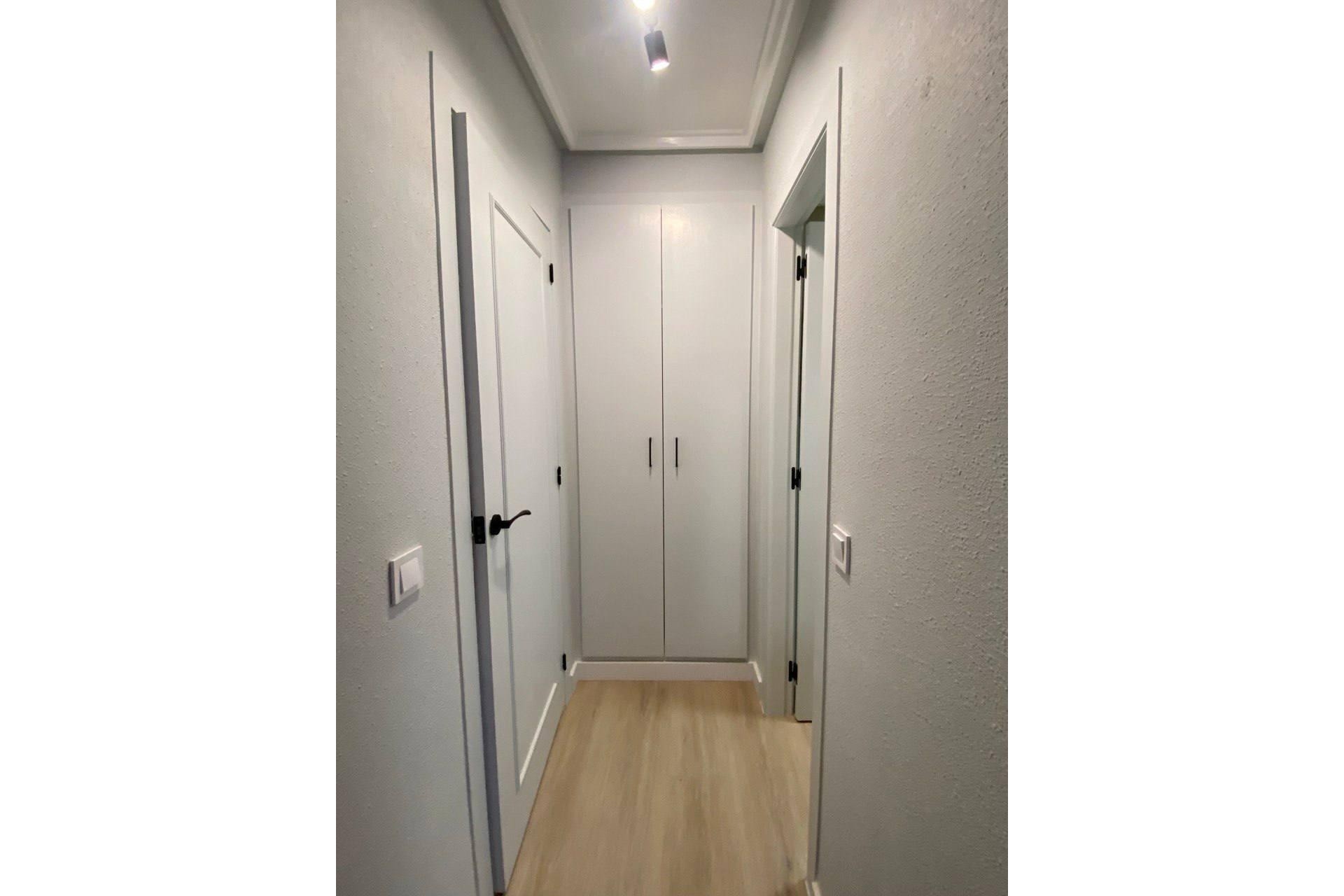 Revente - Appartement -
Torrevieja - Playa del Cura