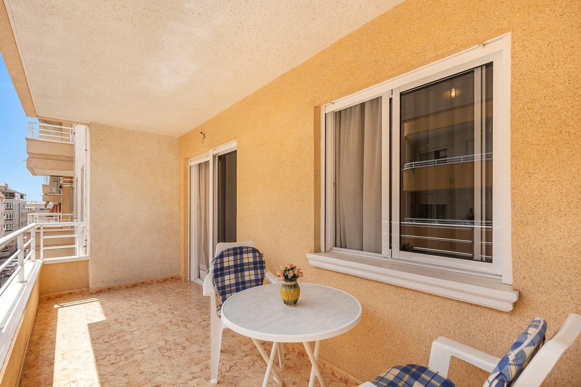 Revente - Appartement -
Torrevieja - Playa del Cura
