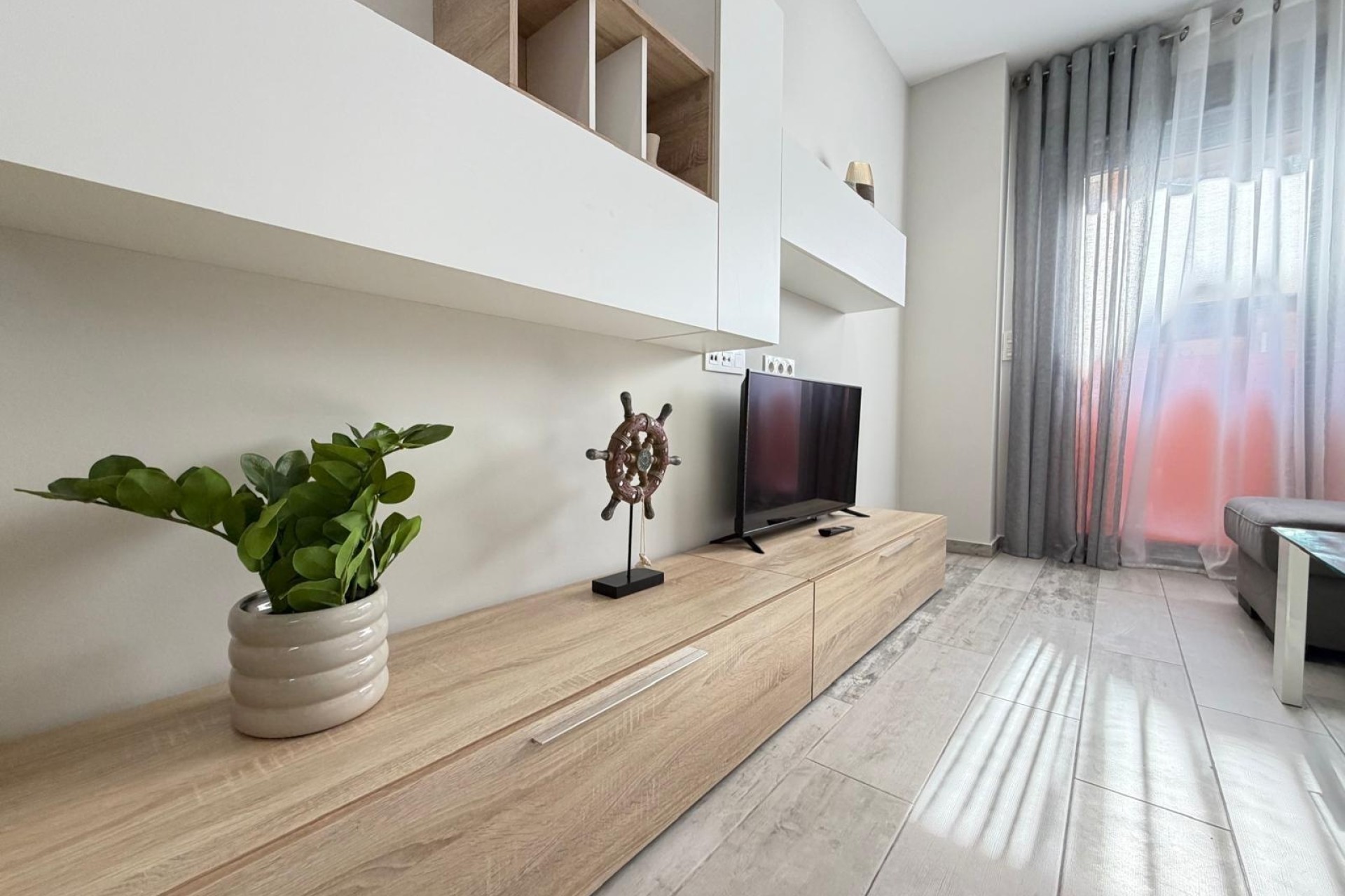 Revente - Appartement -
Torrevieja - Playa del Cura