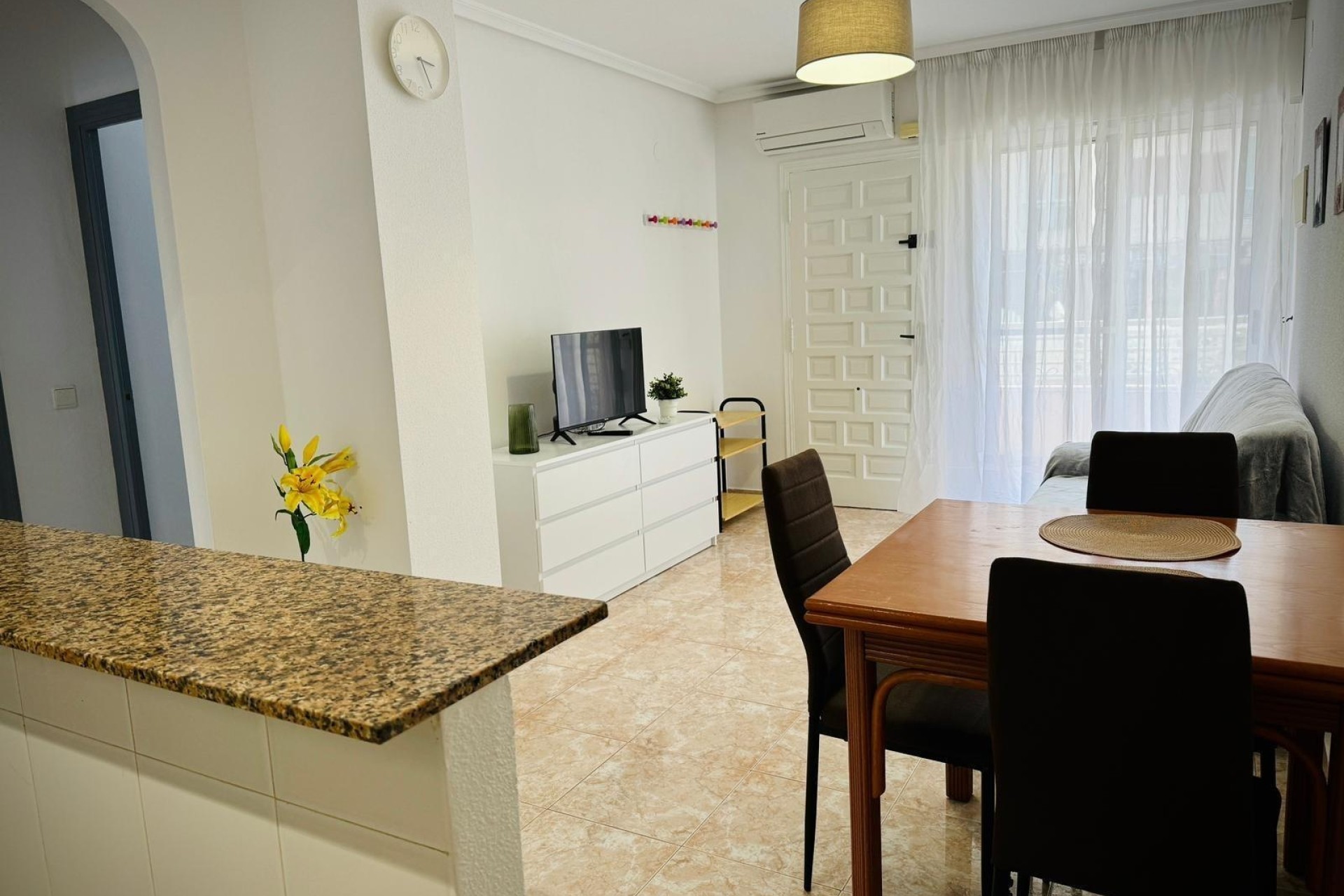 Revente - Appartement -
Torrevieja - Playa del Cura