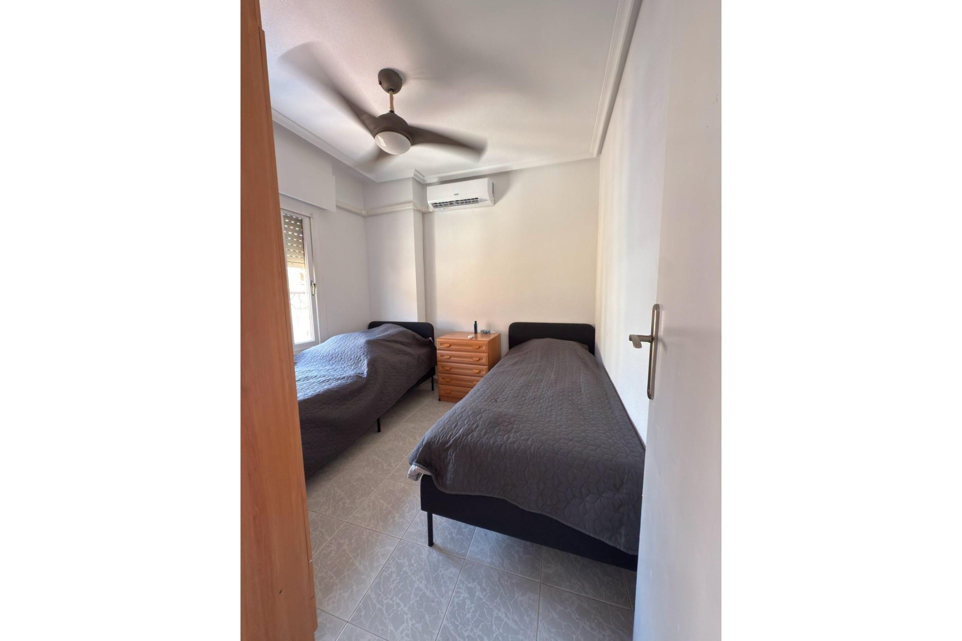 Revente - Appartement -
Torrevieja - Playa del Cura
