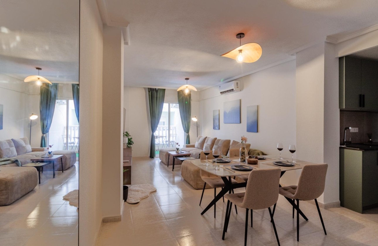 Revente - Appartement -
Torrevieja - Playa del Cura