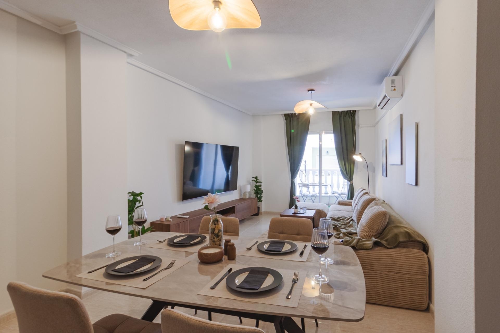 Revente - Appartement -
Torrevieja - Playa del Cura