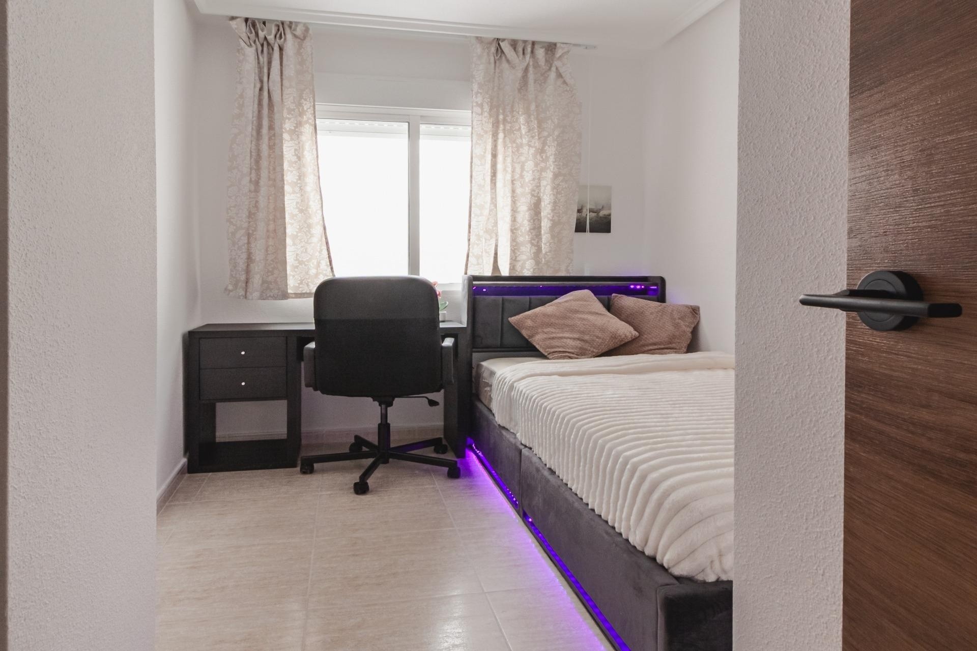 Revente - Appartement -
Torrevieja - Playa del Cura